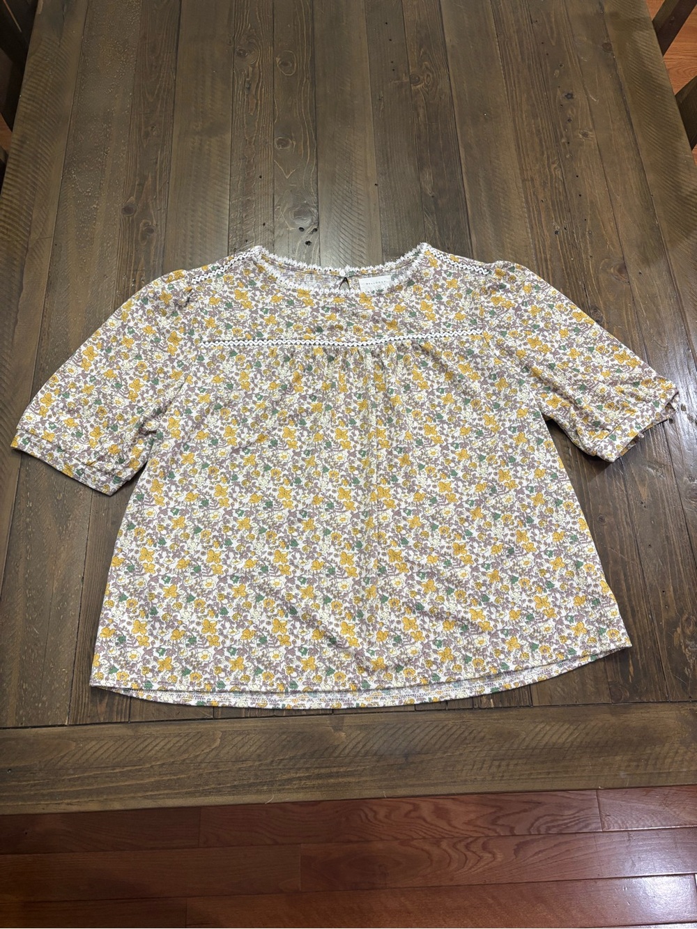 MELLODAY Yellow Floral Blouse with White Base